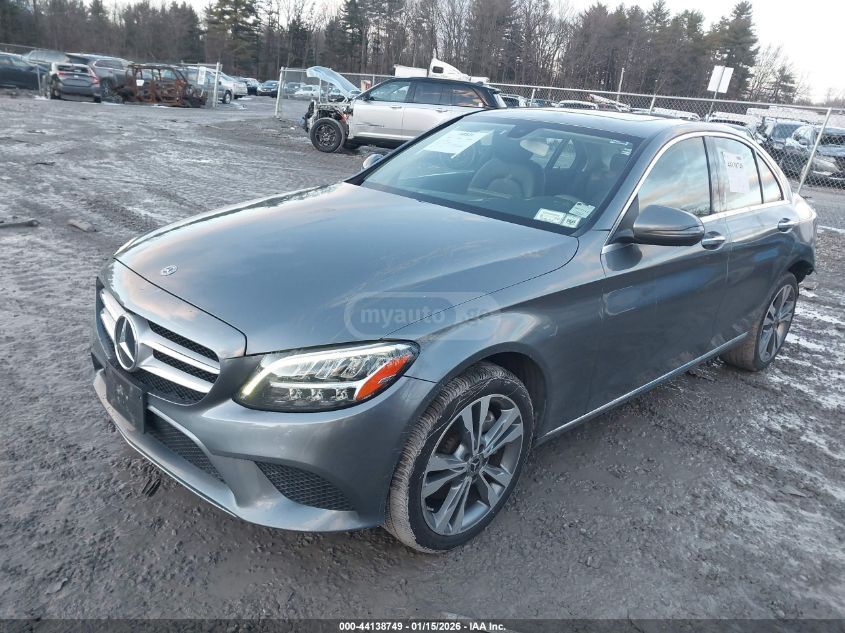 Mercedes-Benz C 300 2019 — photo 2