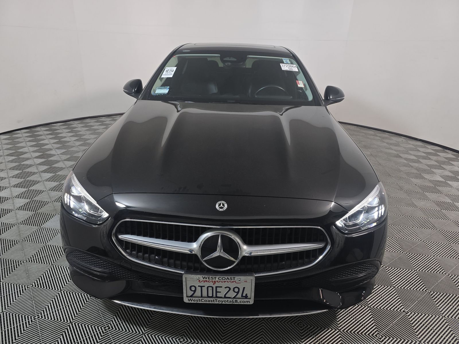 Mercedes-Benz C 300 2022 — photo 2