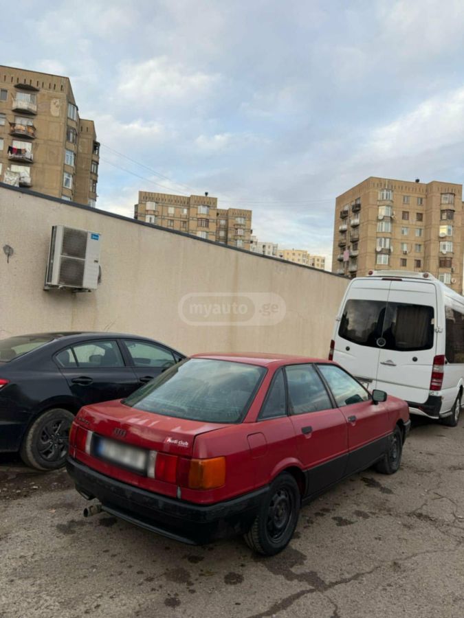 Audi 80 1989 — photo 2