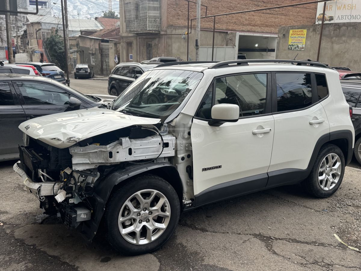 Jeep Renegade 2016 — photo 2