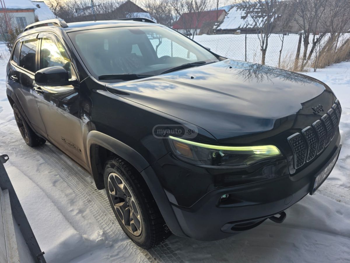 Jeep Cherokee 2020 — photo 2
