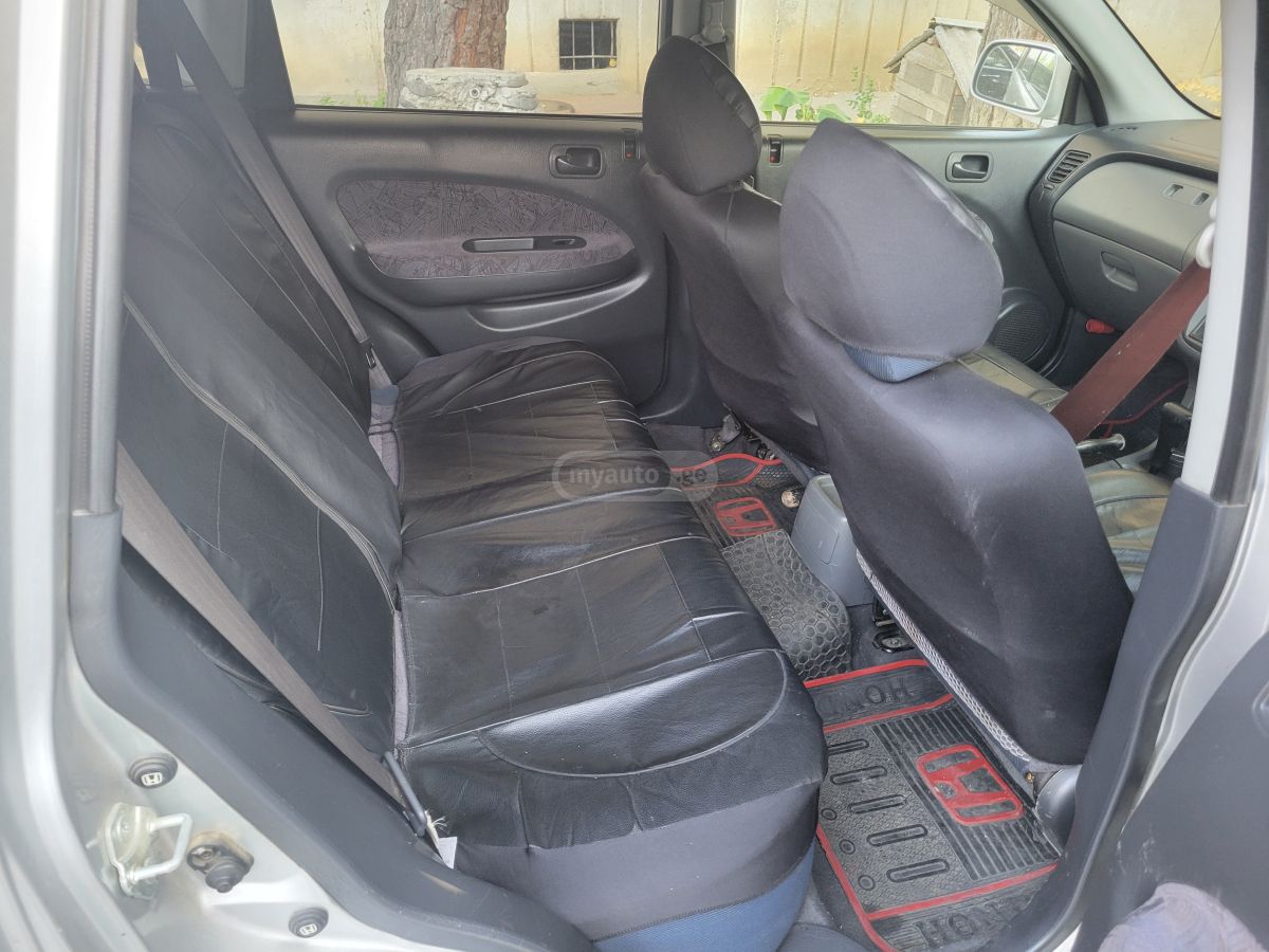 Honda HR-V 2001 — photo 2