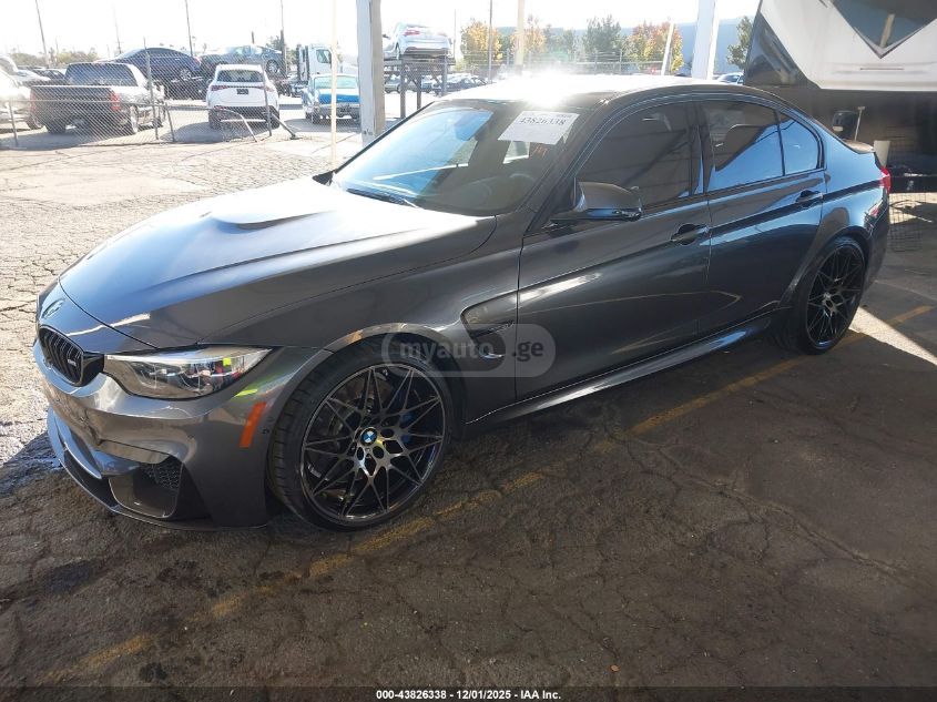 BMW M3 2018 — photo 2