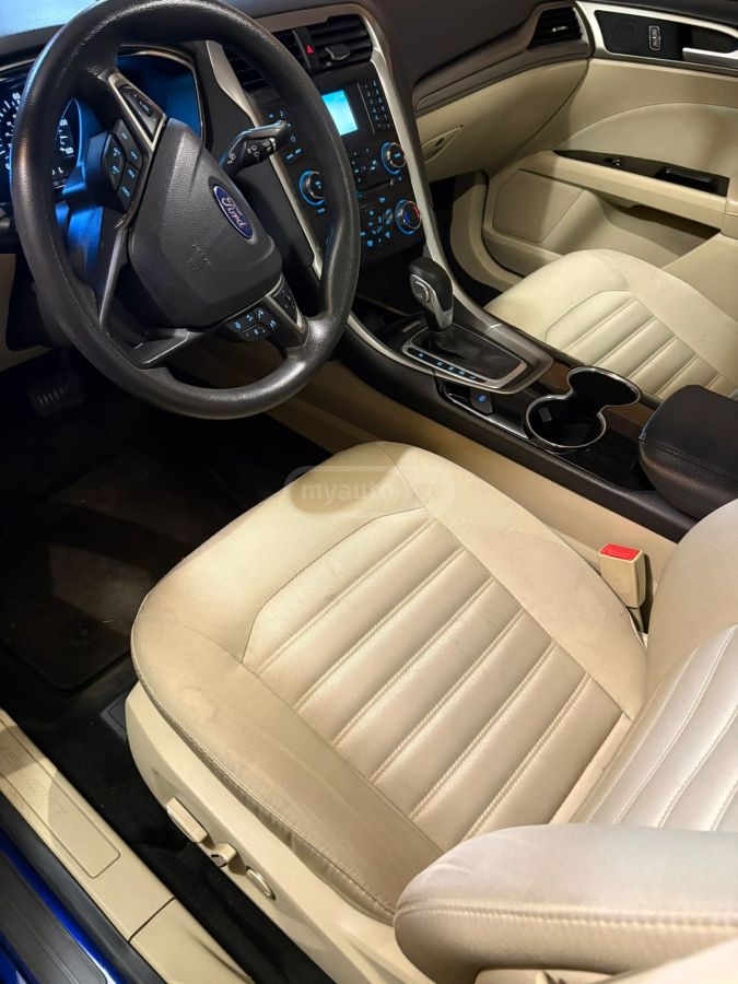 Ford Fusion 2019 — photo 2