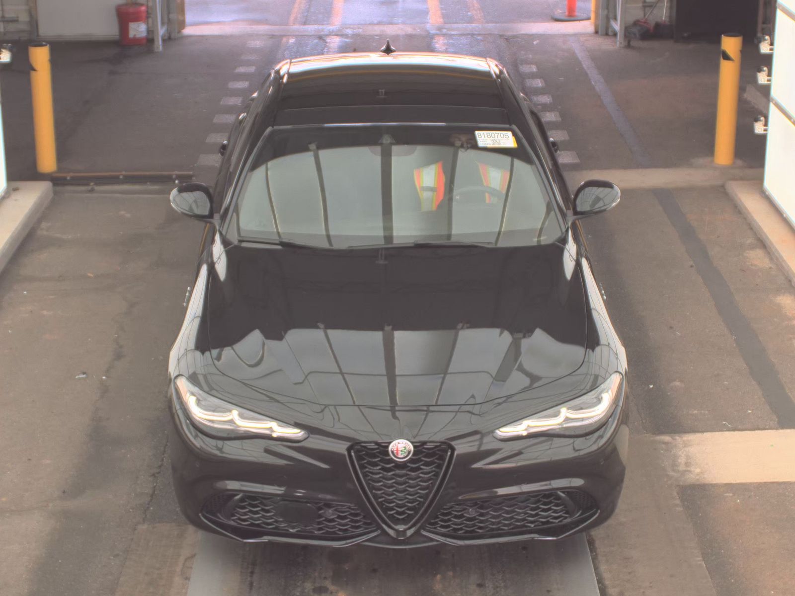 Alfa Romeo Giulia 2024 — photo 2