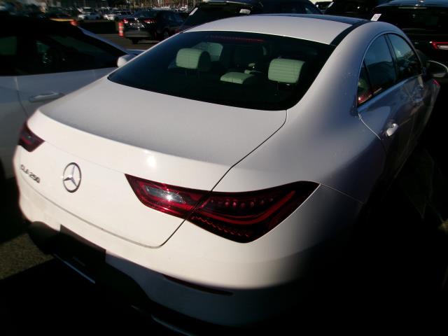 Mercedes-Benz CLA 250 2025 — photo 2
