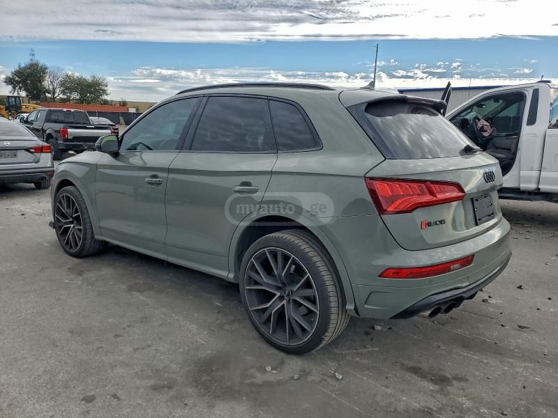 Audi SQ5 2019 — photo 2