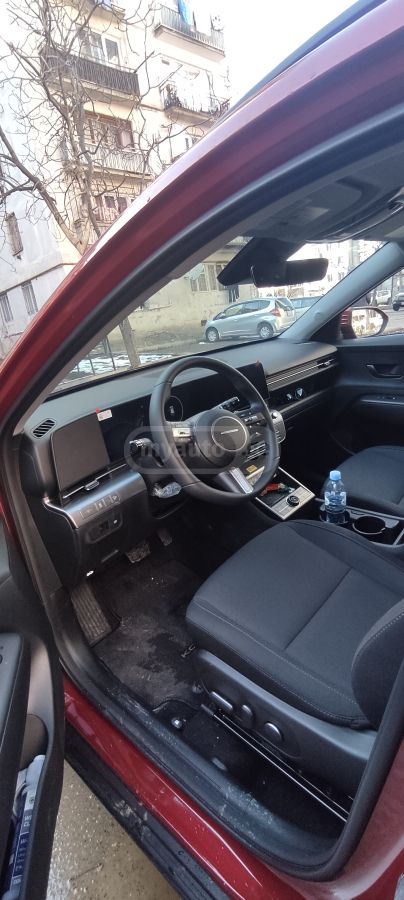 Hyundai kona 2025 — photo 2