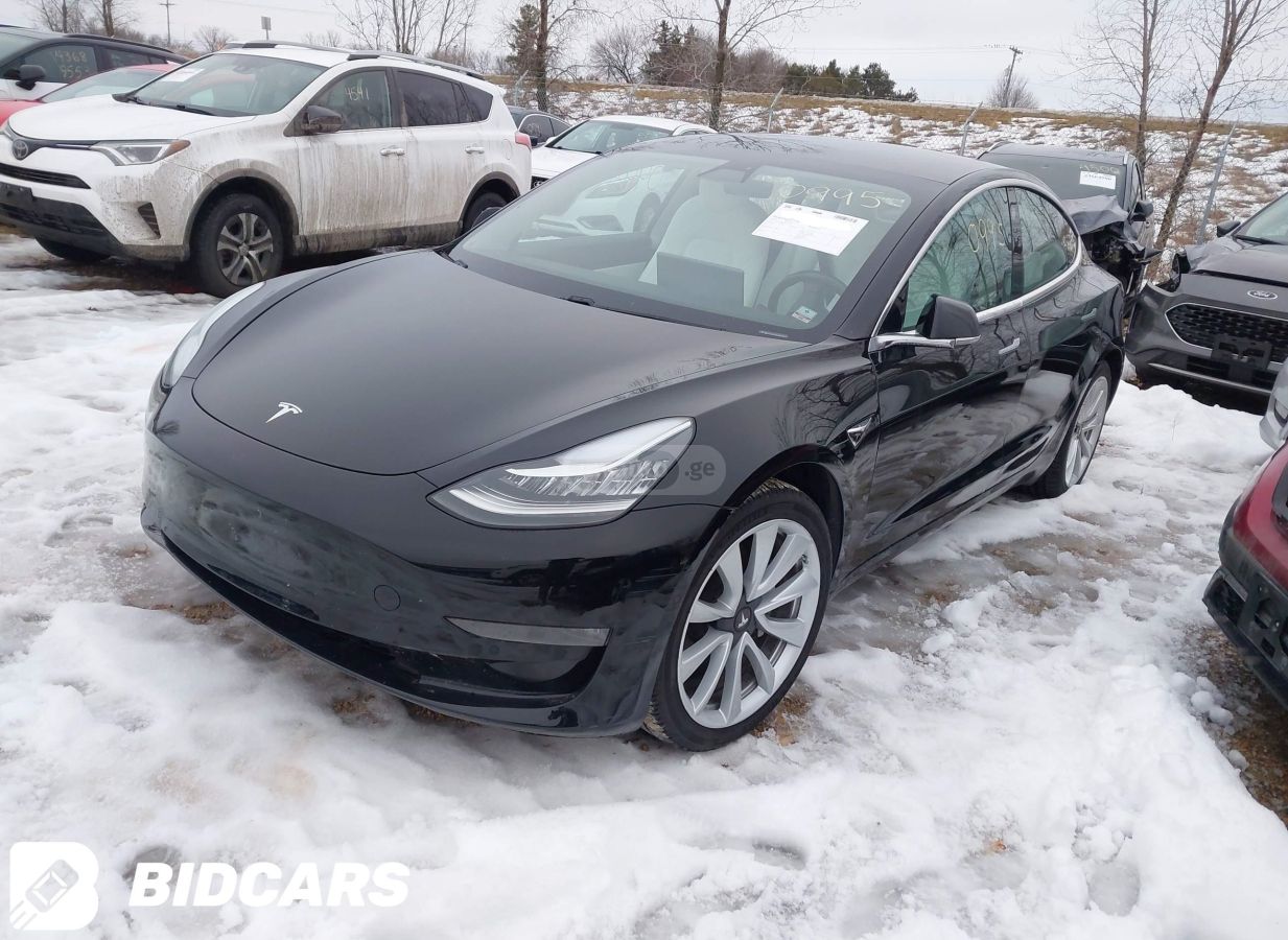 Tesla Model 3 2018 — photo 2