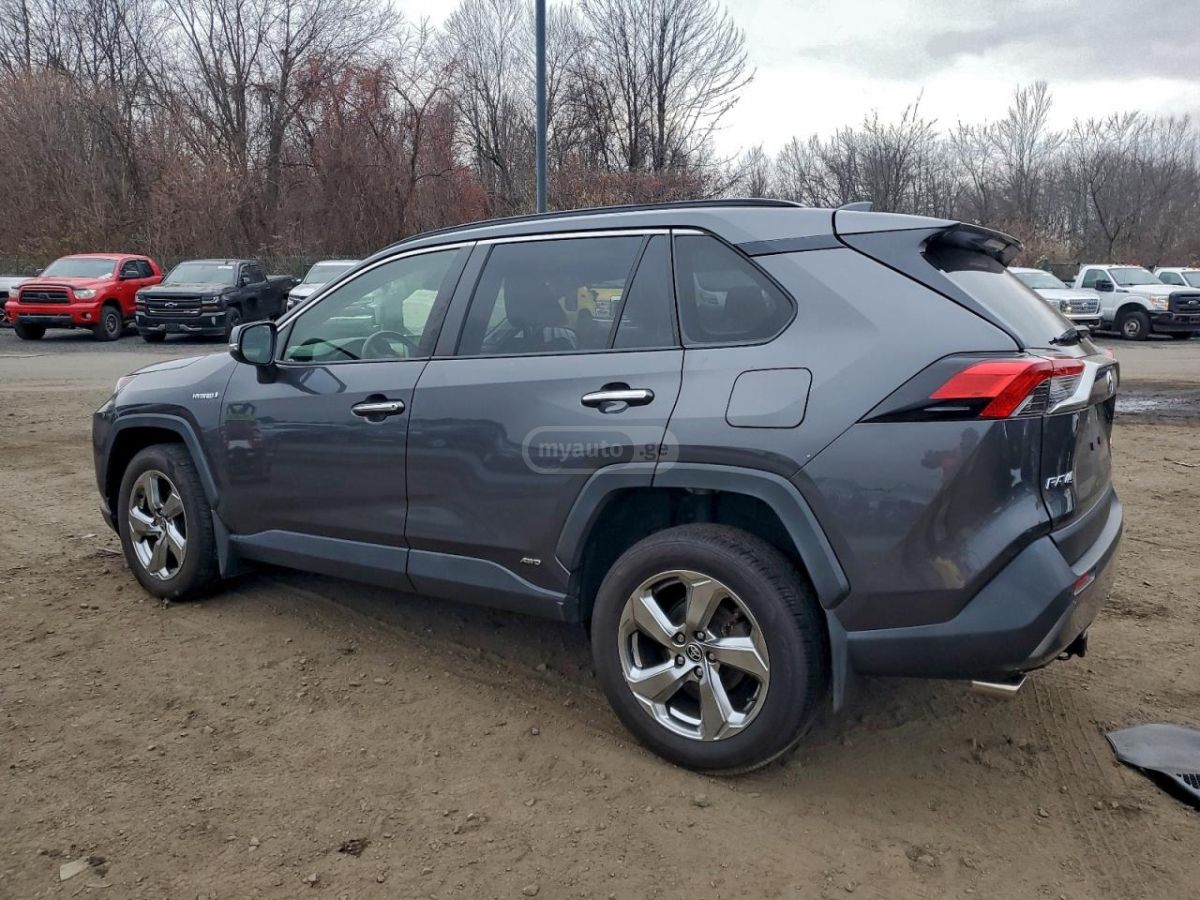 Toyota RAV4 2020 — photo 2