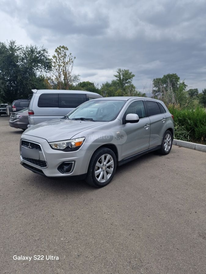 Mitsubishi Outlander Sport 2013 — photo 2