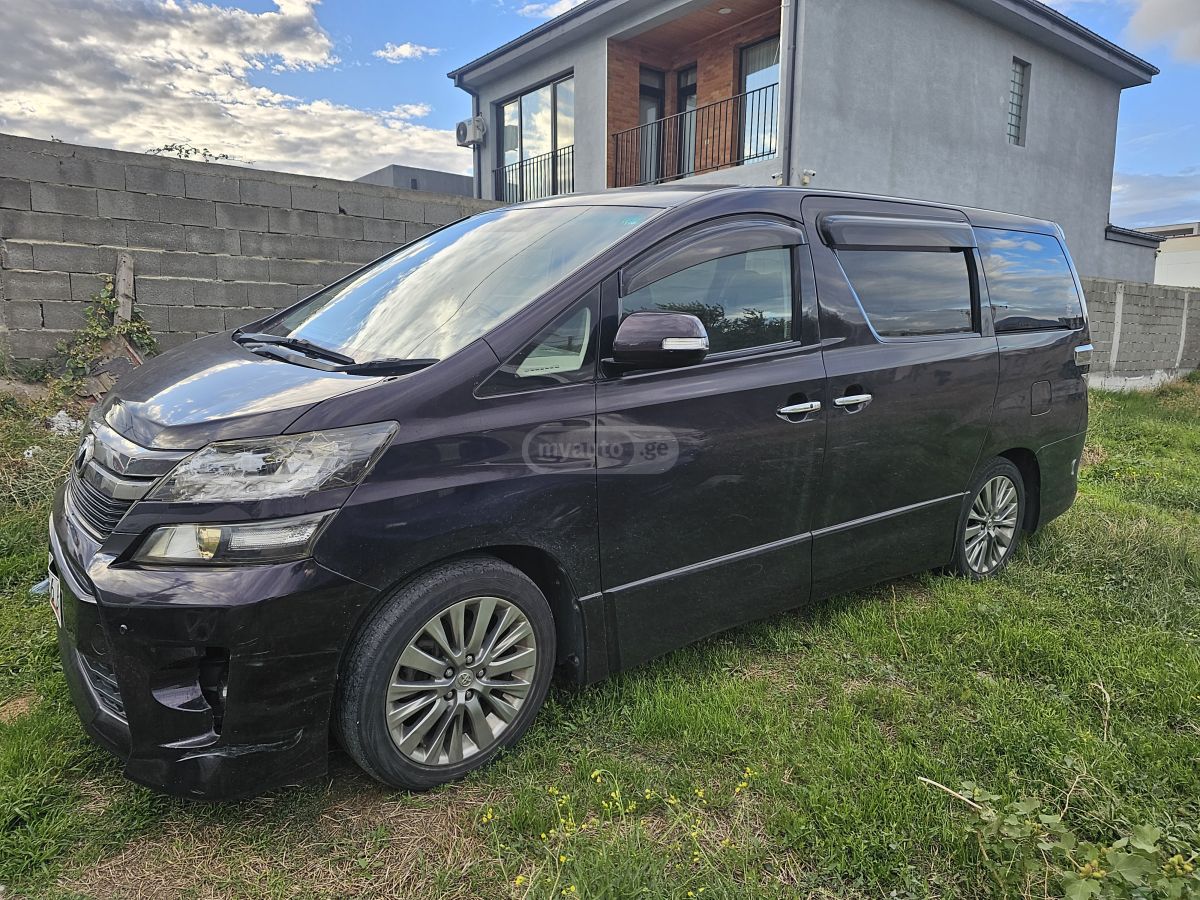 Toyota Alphard 2014 — photo 2