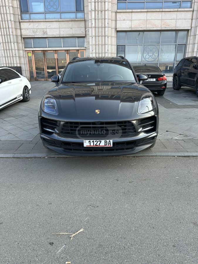 Porsche Macan 2020 — photo 2