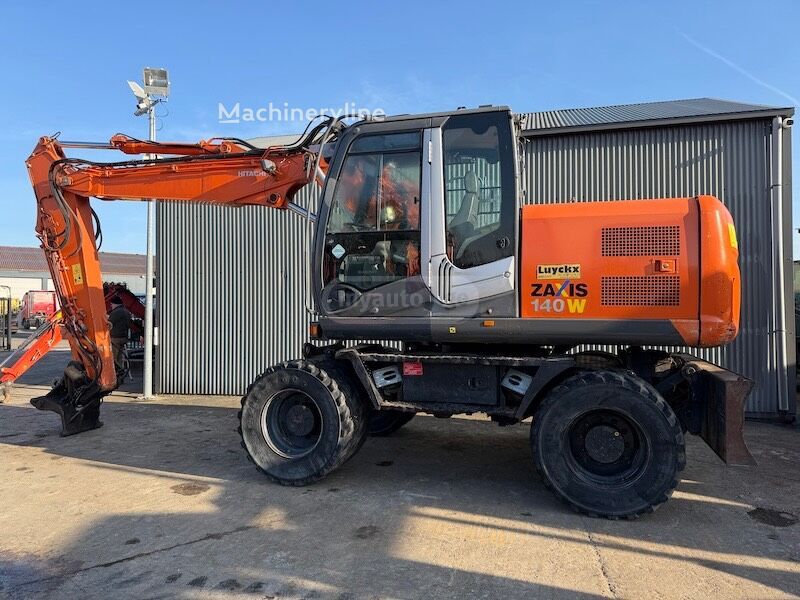 Hitachi 6420