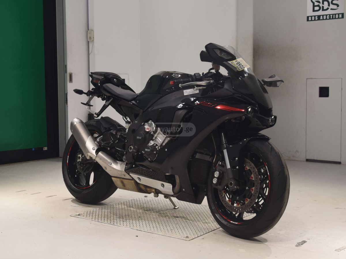 Yamaha YZF-R1