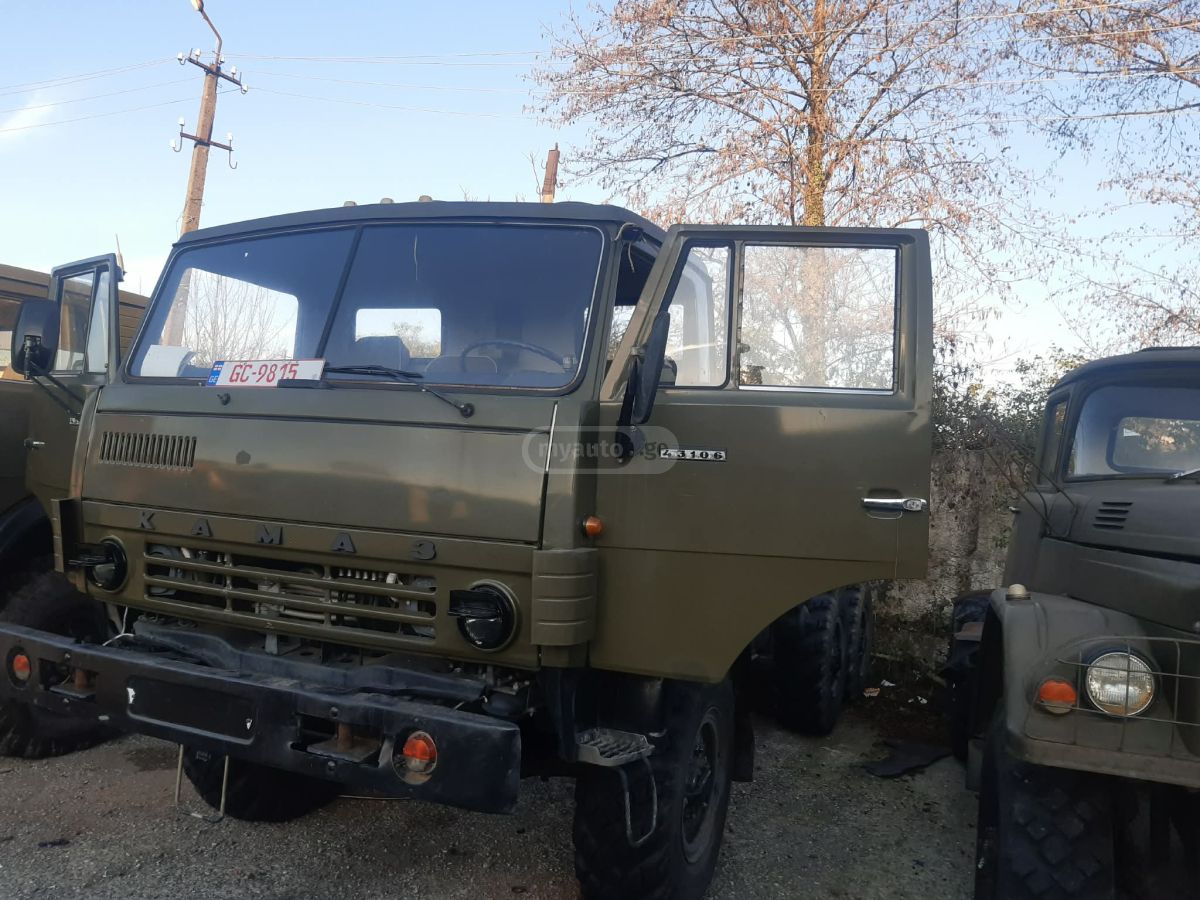 Kamaz 43118