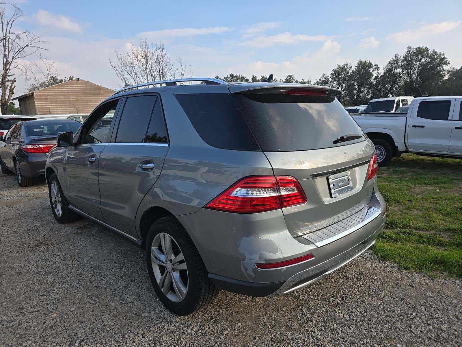 Mercedes-Benz ML 350 2015 — photo 2