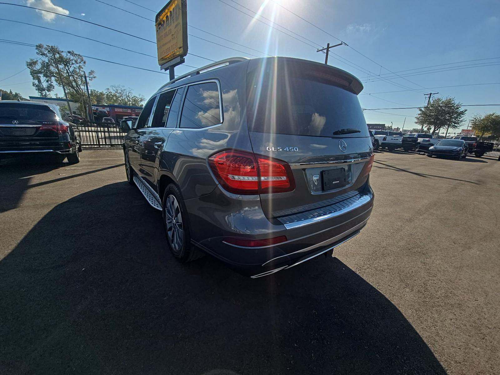 Mercedes-Benz GLS 450 2019 — photo 2