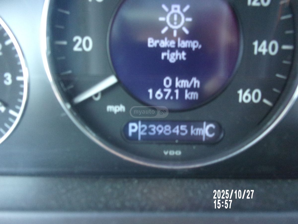 Mercedes-Benz E 350 2005 — photo 2