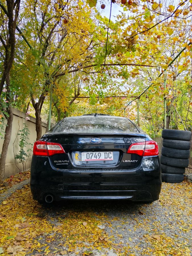 Subaru Legacy 2016 — photo 2