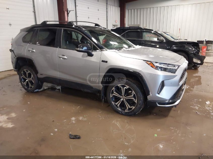 Toyota RAV4 2024 — photo 2