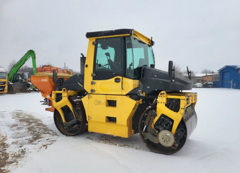 Bomag 5949