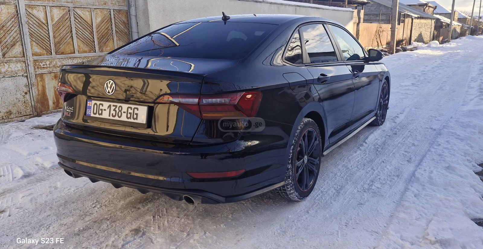 Volkswagen Jetta 2018 — photo 2