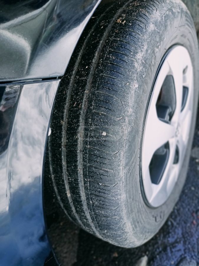 Toyota Prius 2012 — photo 2