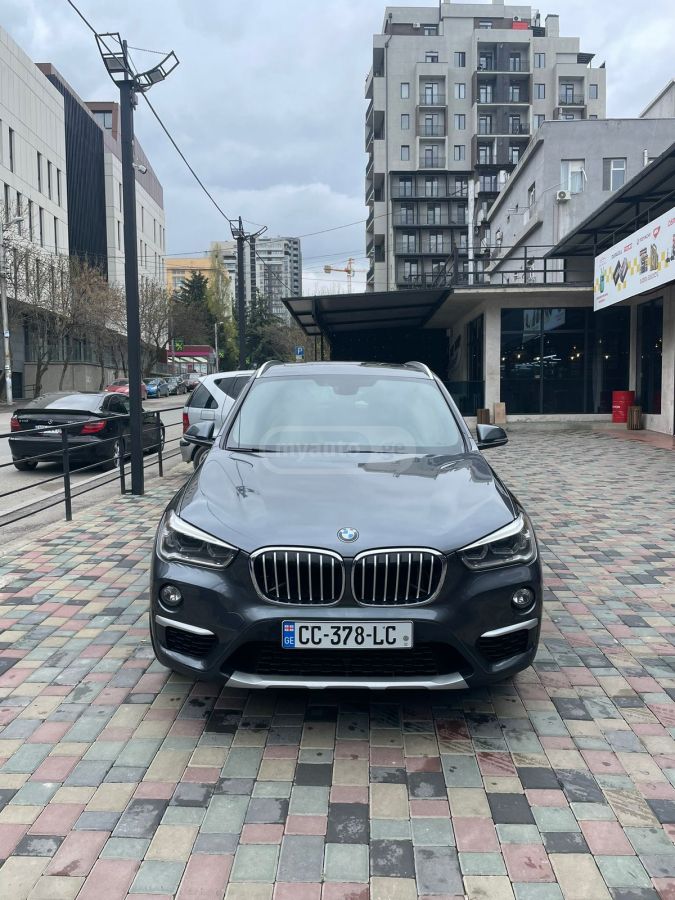 BMW X1 2015 — photo 2