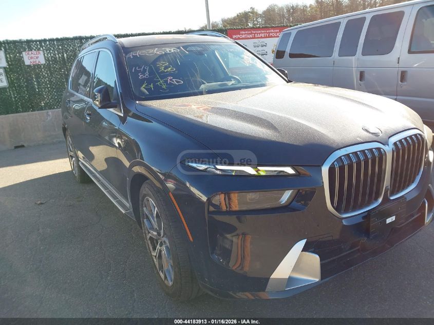 BMW X7 2026 — photo 2