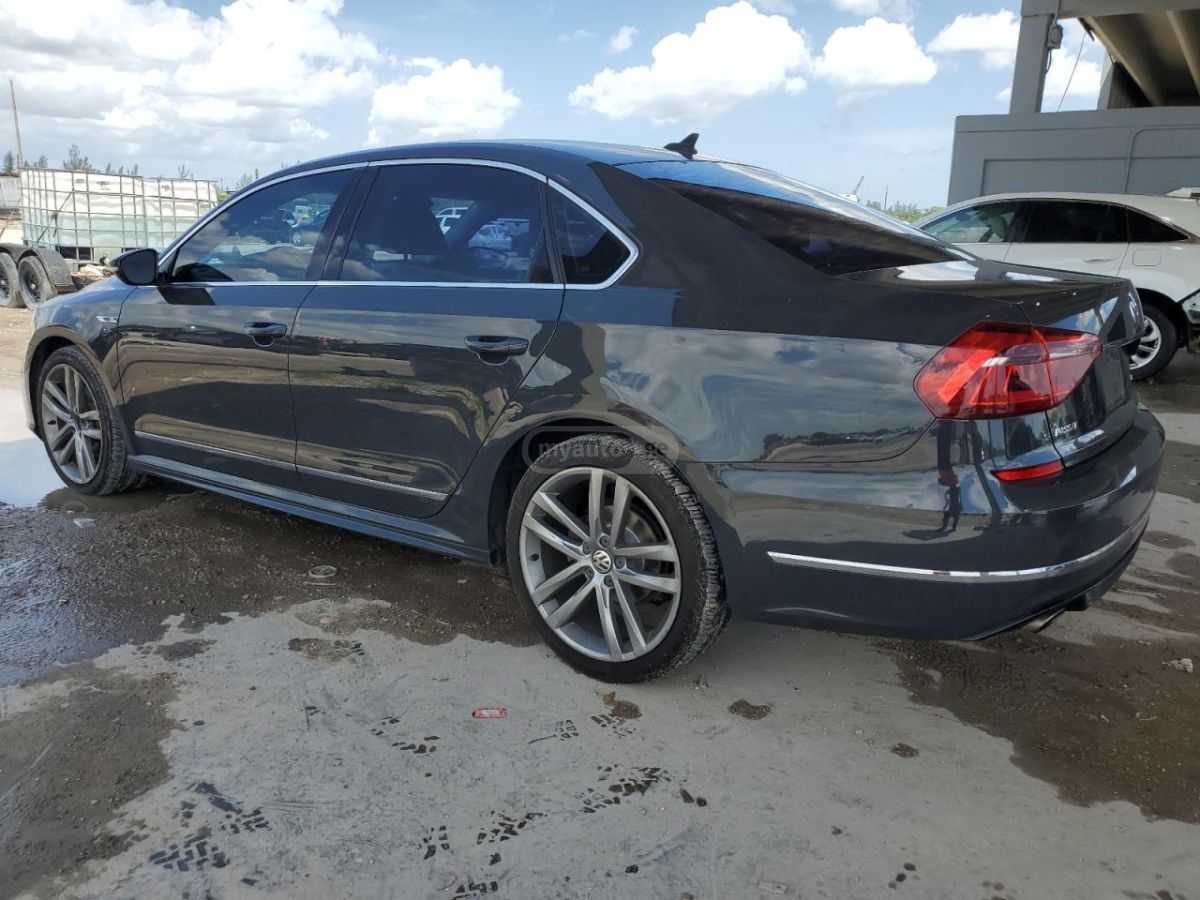 Volkswagen Passat 2017 — photo 2
