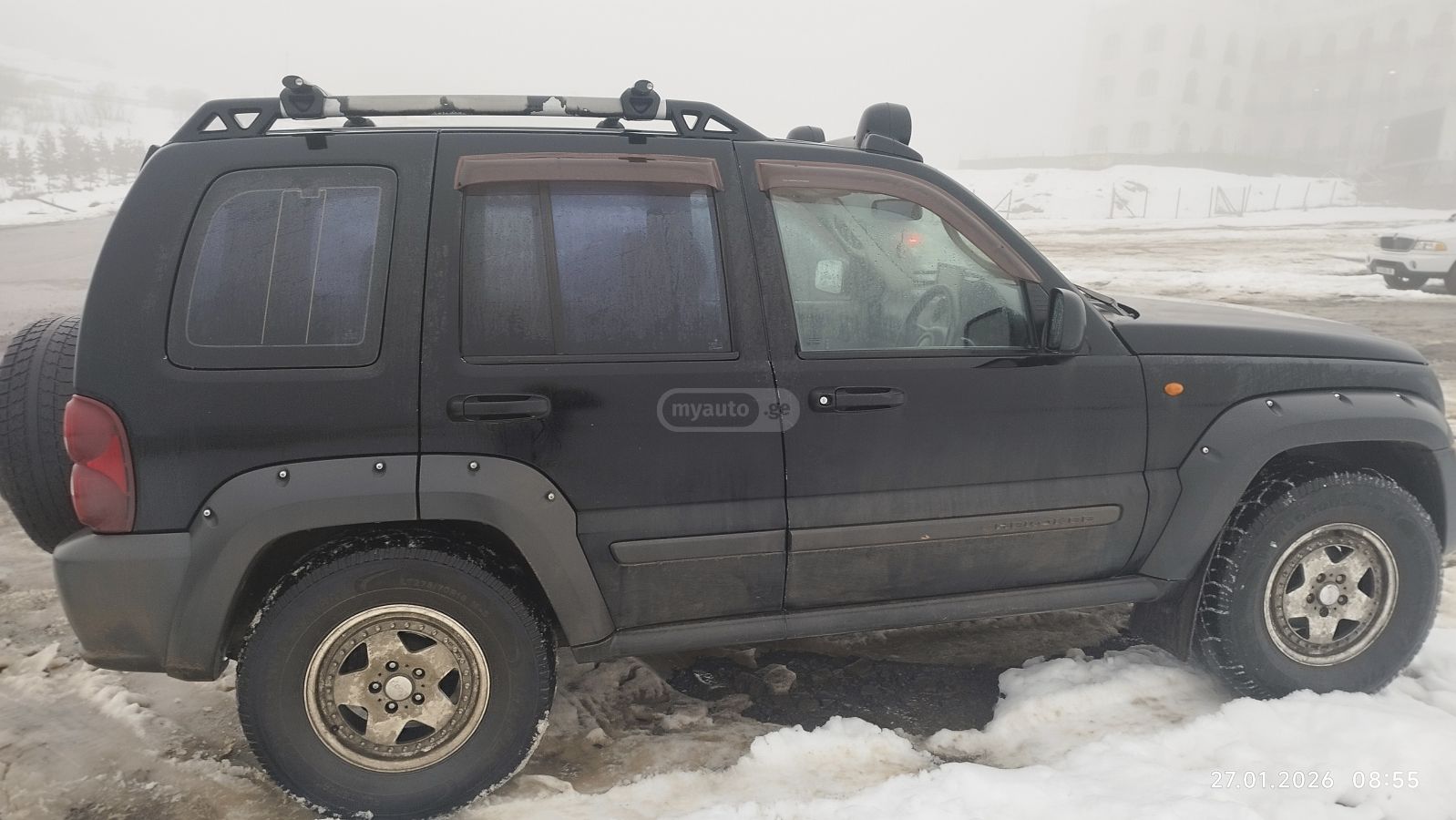 Jeep Cherokee 2005 — photo 2