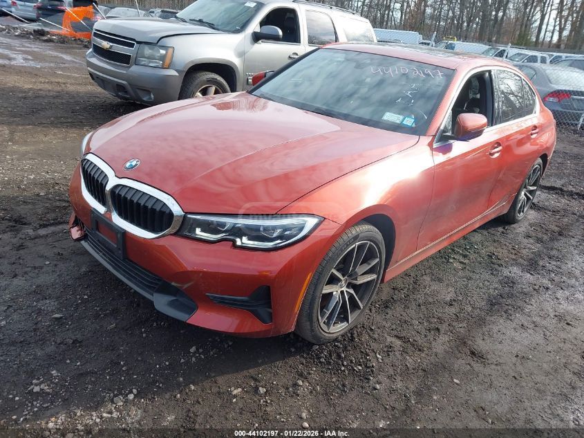 BMW 330 2022 — photo 2