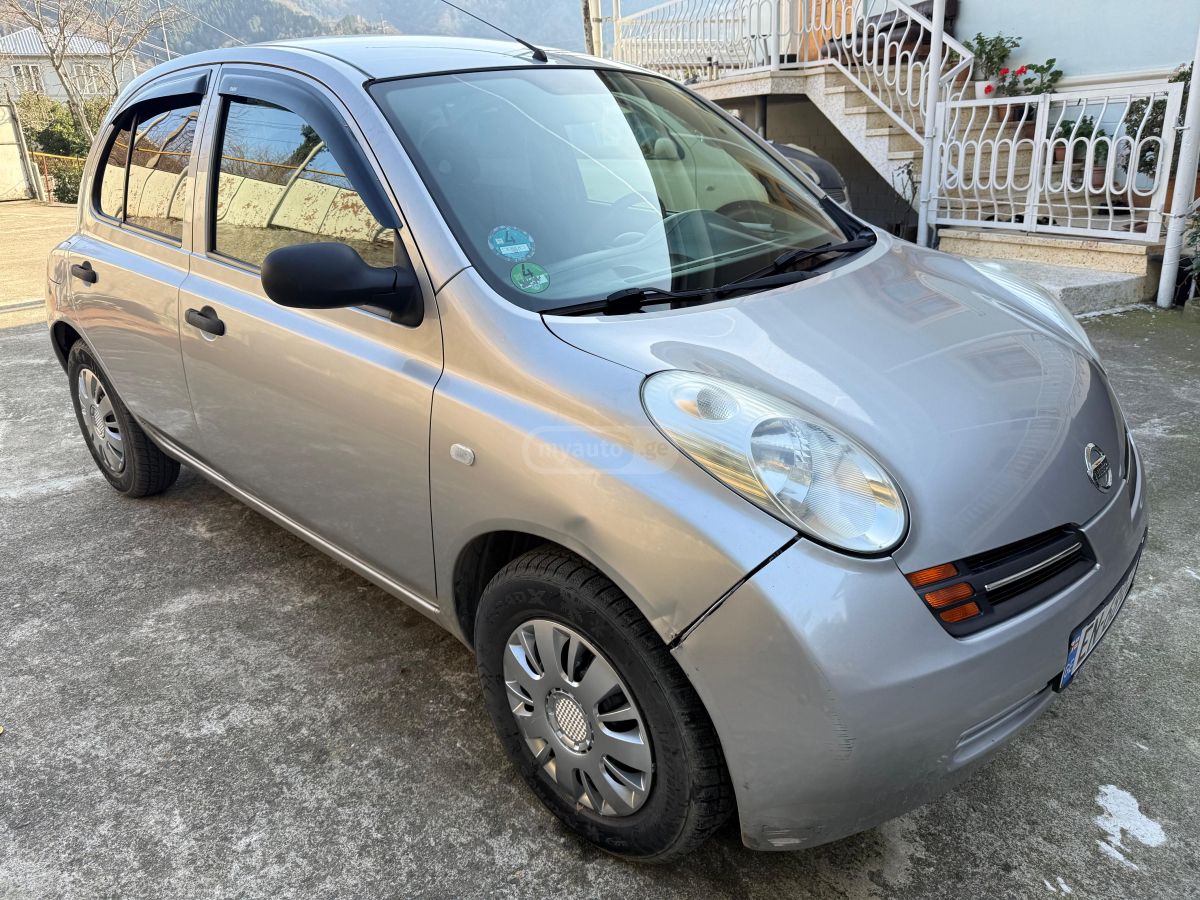 Nissan Micra 2004 — photo 2
