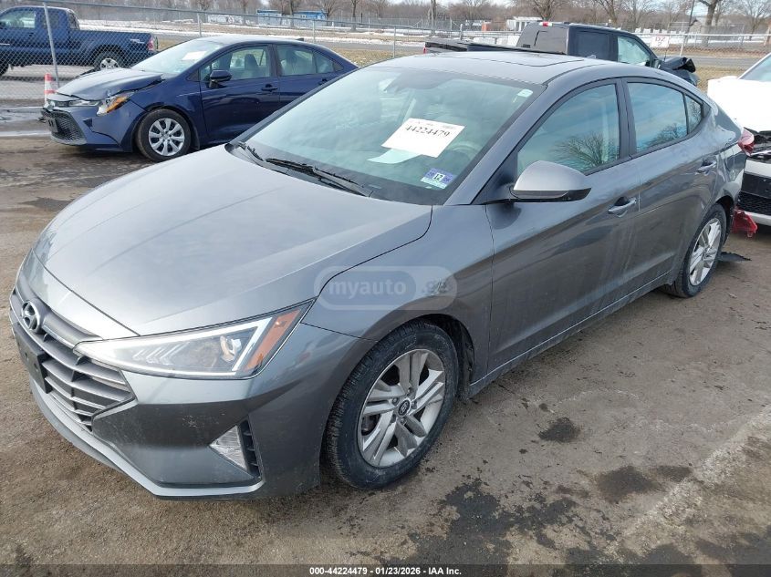 Hyundai Elantra 2020 — photo 2