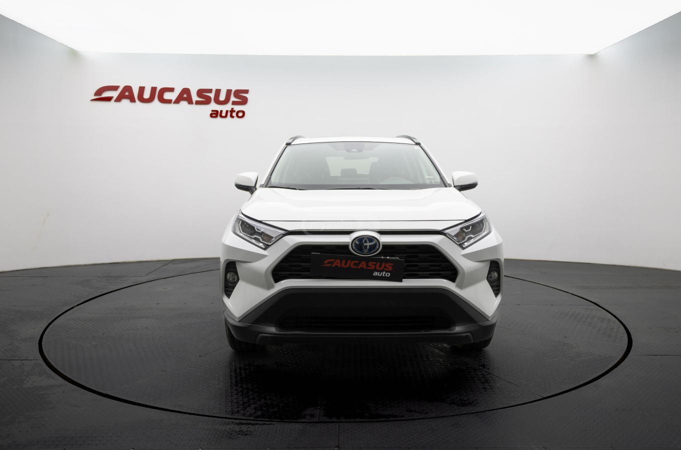Toyota RAV 4 2021 — photo 2