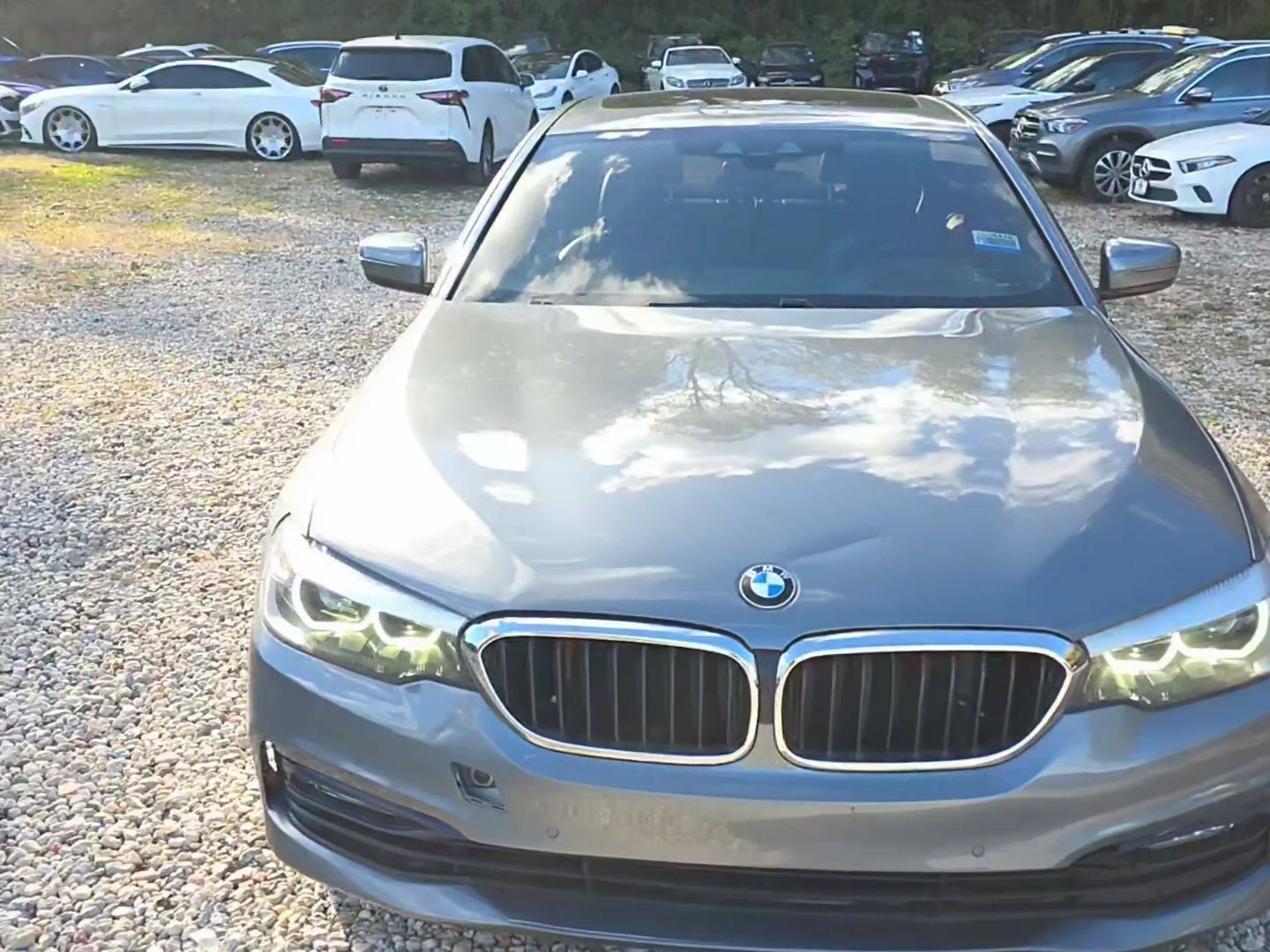 BMW 530 2018 — photo 2