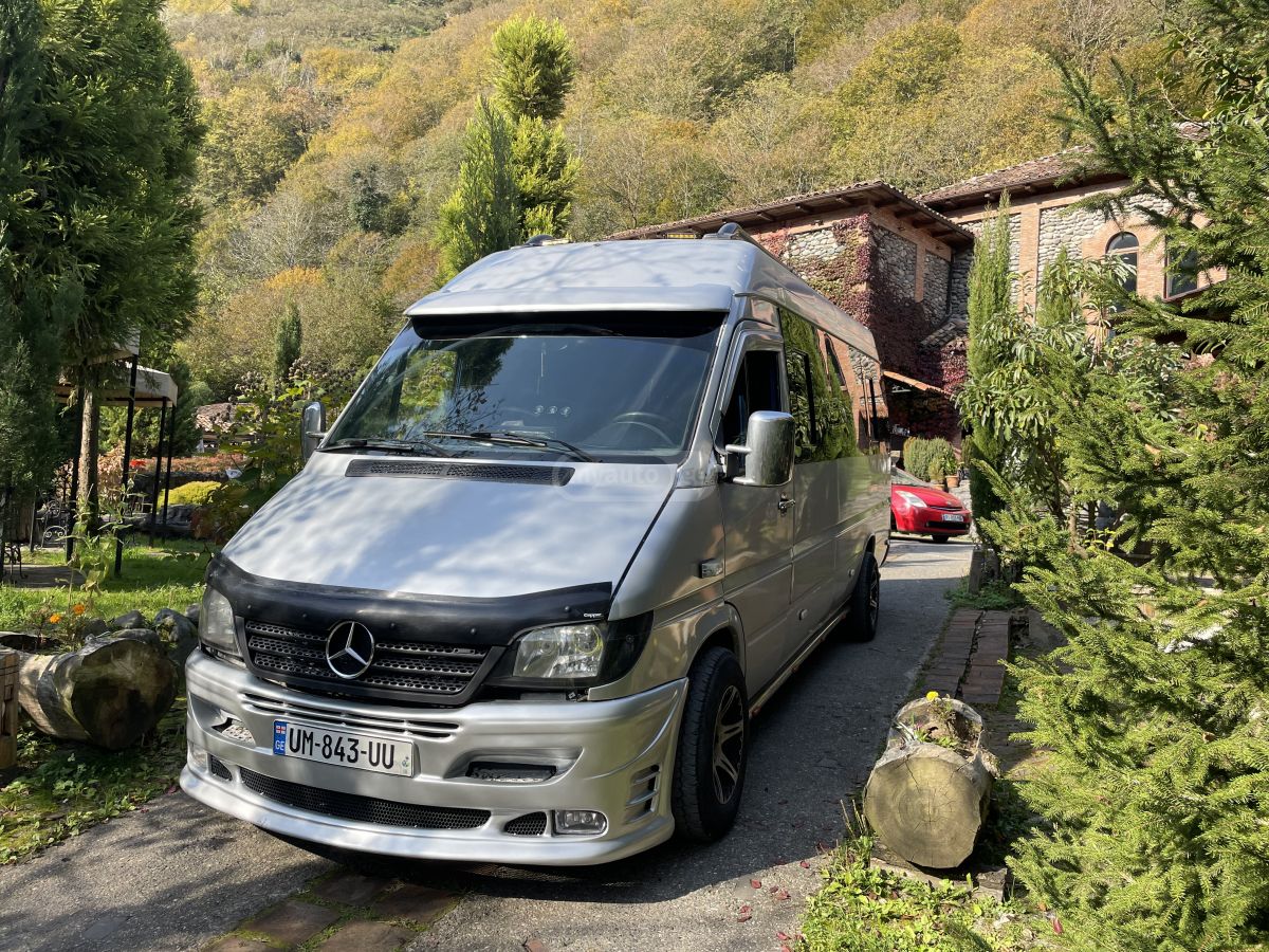 Mercedes-Benz Sprinter 2001 — photo 2