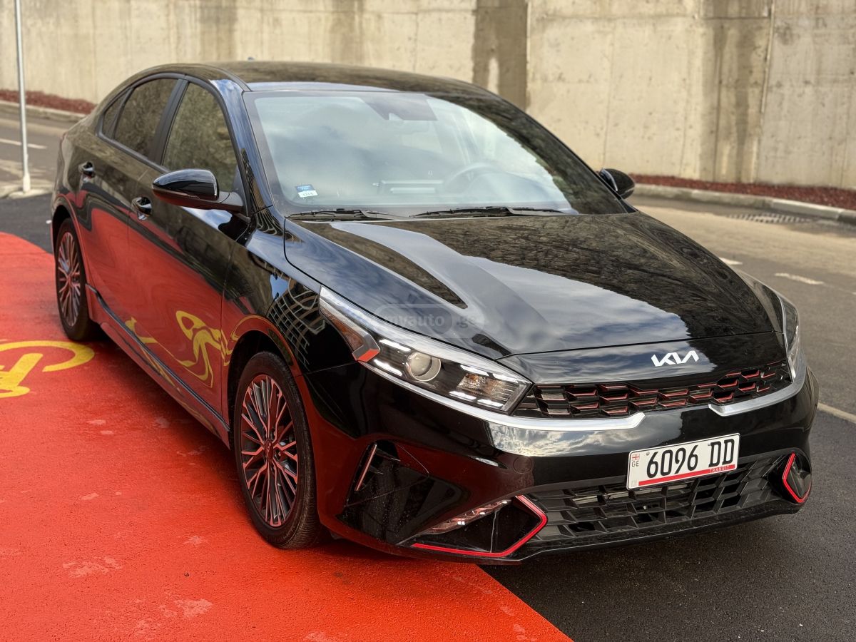 Kia Forte 2023 — photo 2