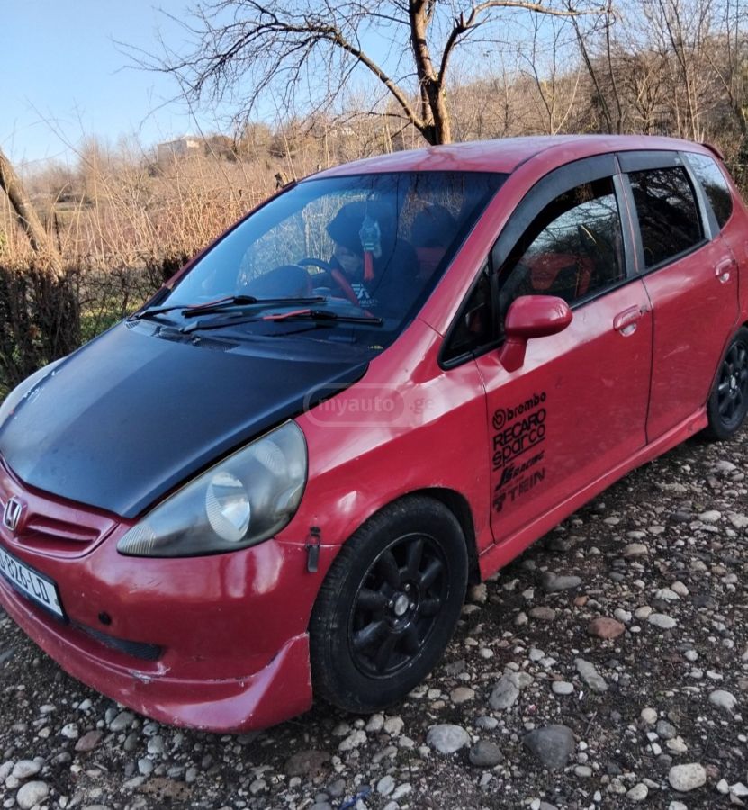 Honda Fit 2002 — photo 2