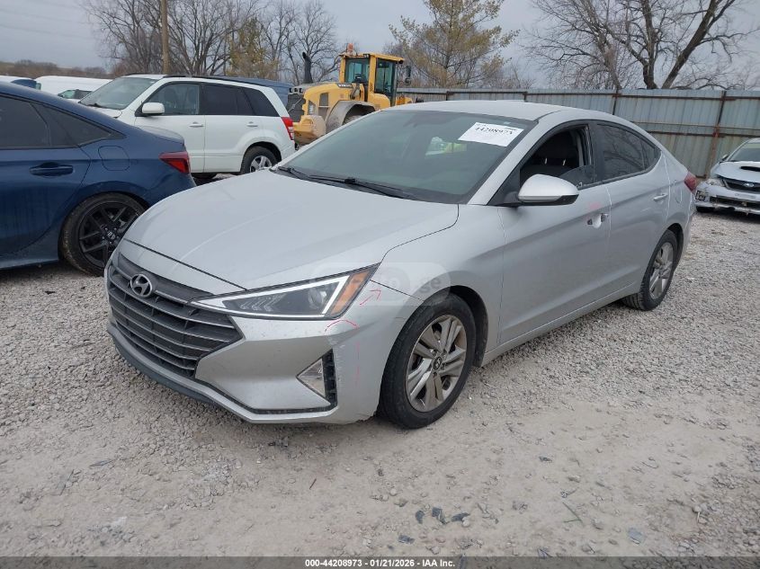Hyundai Elantra 2019 — photo 2