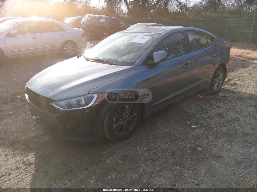 Hyundai Elantra 2017 — photo 2