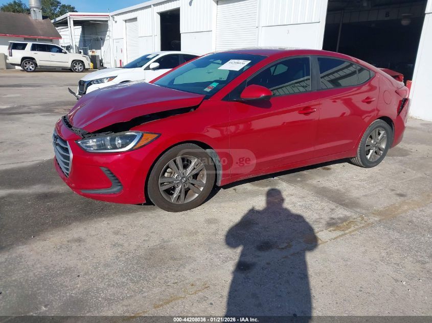 Hyundai Elantra 2018 — photo 2