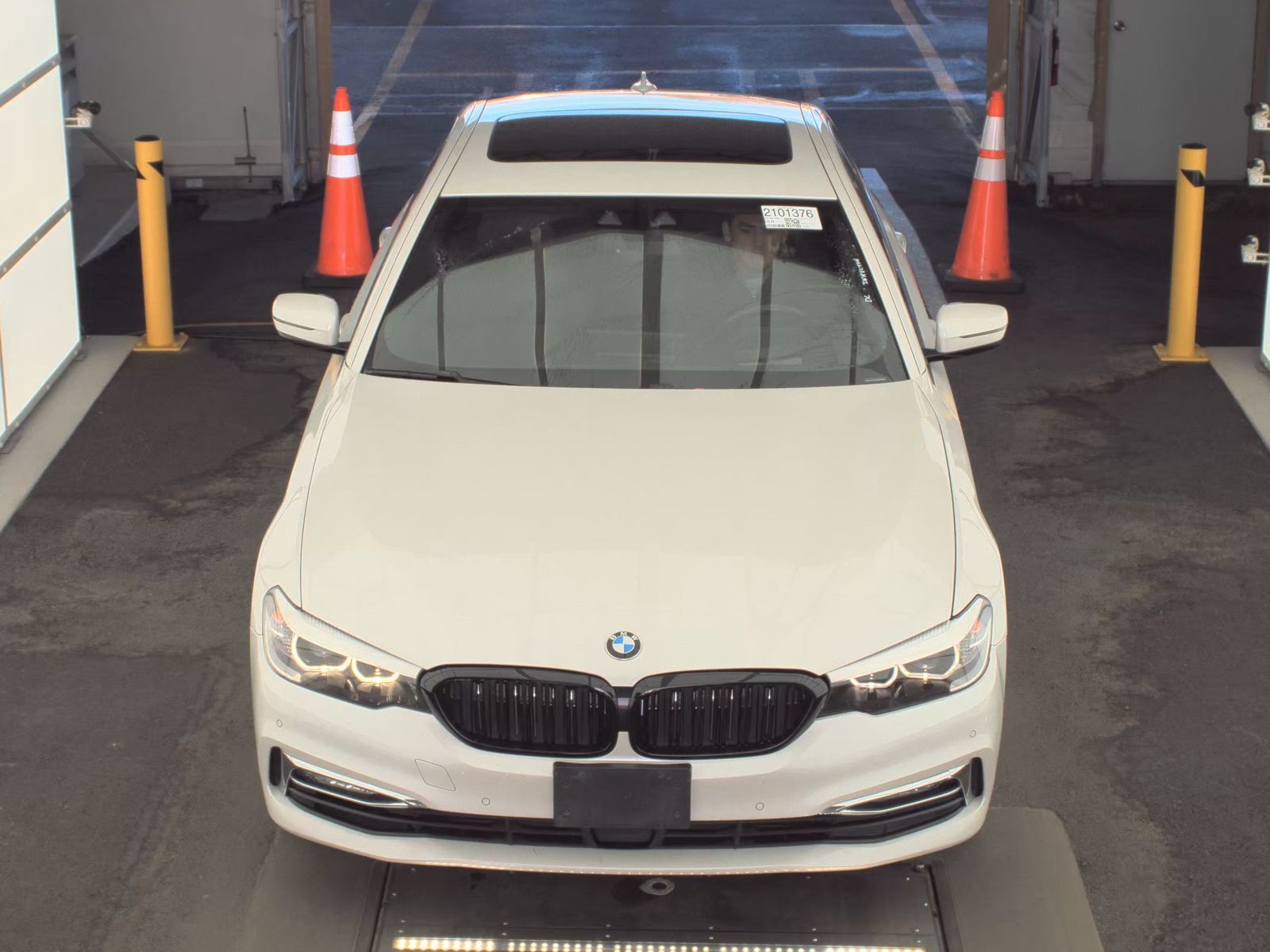 BMW 540 2018 — photo 2