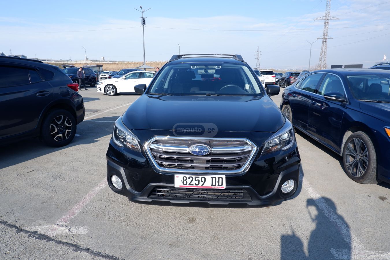 Subaru Outback 2018 — photo 2