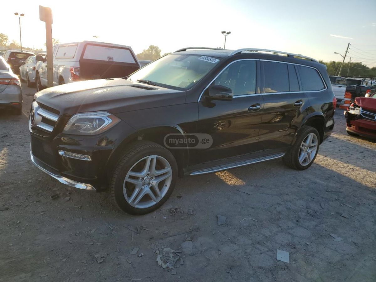 Mercedes-Benz GL 550