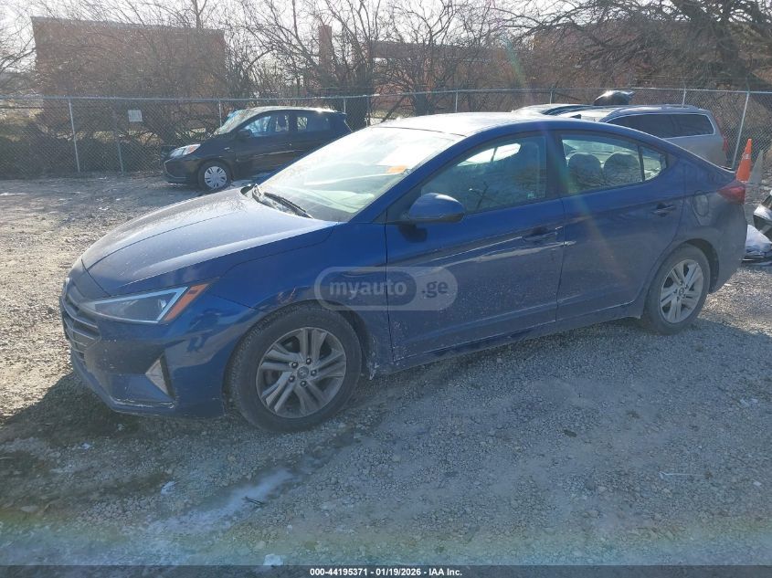 Hyundai Elantra 2020 — photo 2