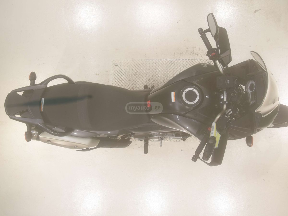 Suzuki V-Strom DL 650 2014 — photo 2
