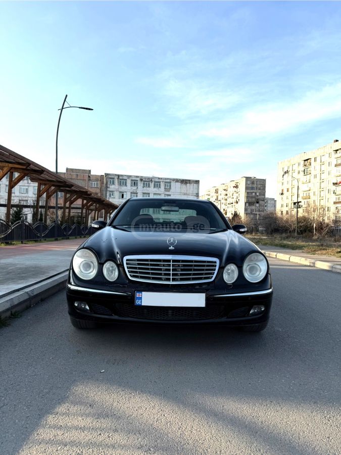 Mercedes-Benz E 350