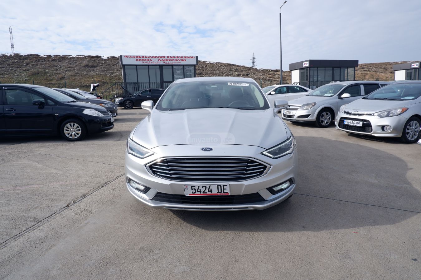 Ford Fusion 2017 — photo 2